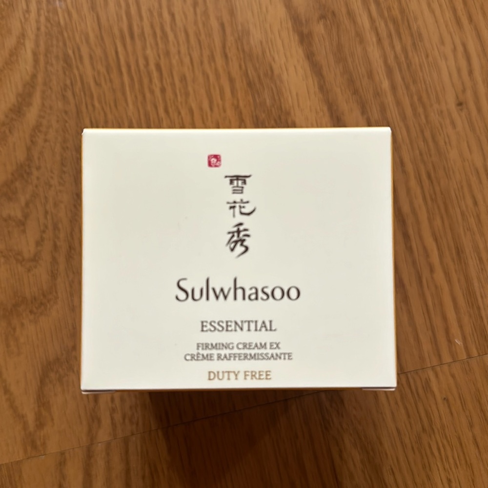 New Sulwhasoo essential firming cream 2.53 fl. oz.